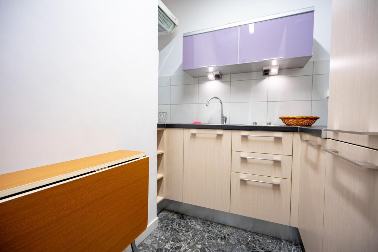 Syntagma Square 1 Bedrm 4 Persons Apartment By Mps Ateny Zewnętrze zdjęcie
